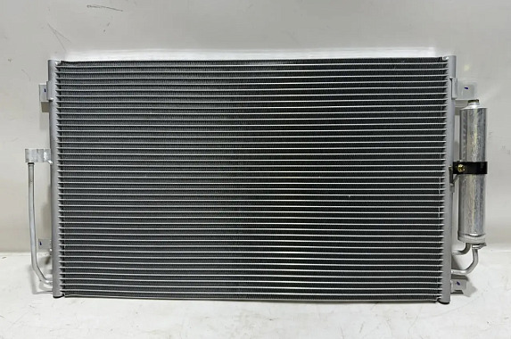 Радиатор кондиционера Volkswagen Jetta 2010- (Termal)